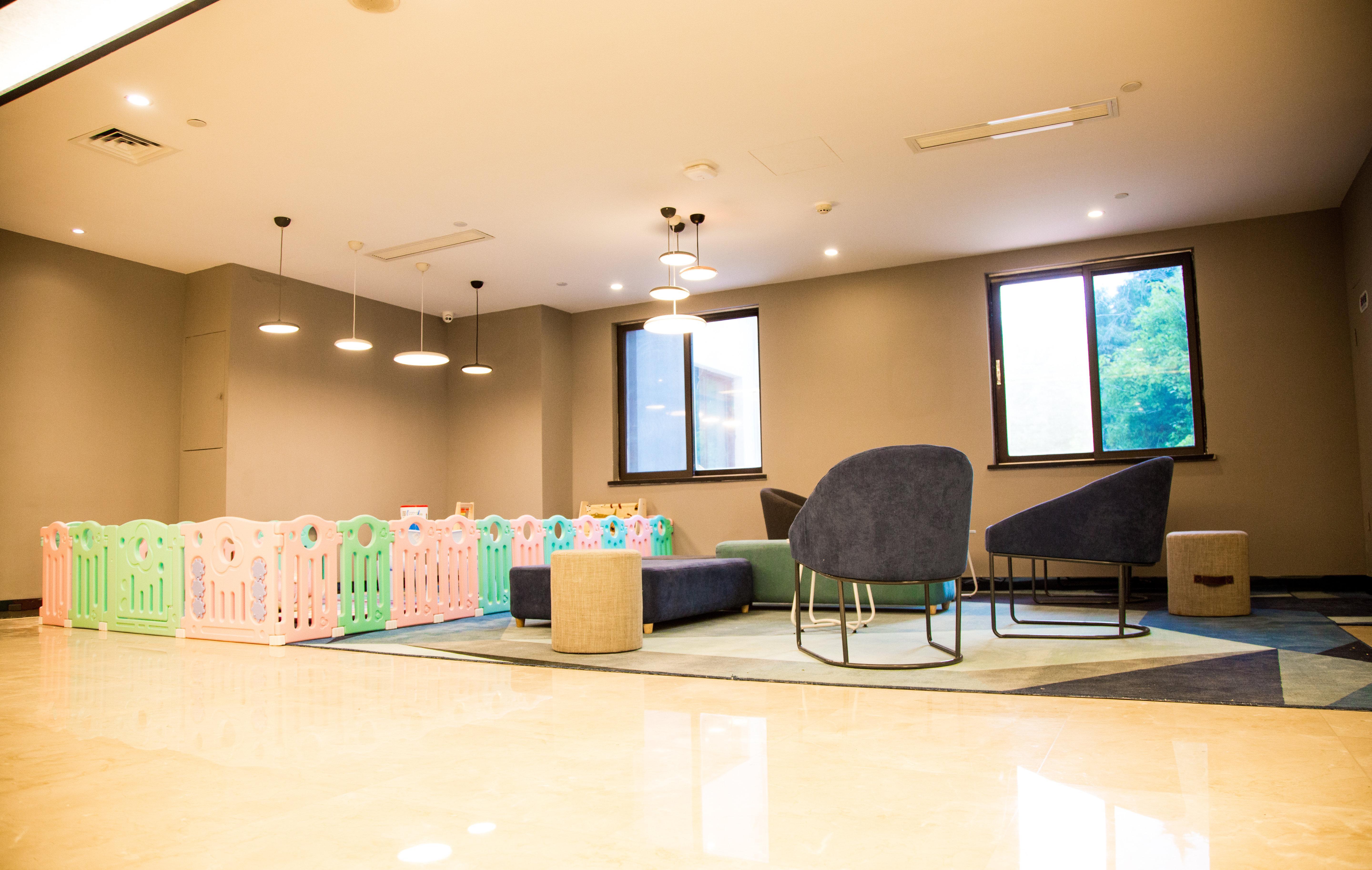 Holiday Inn Express Nanjing Xuanwu Lake By Ihg Экстерьер фото