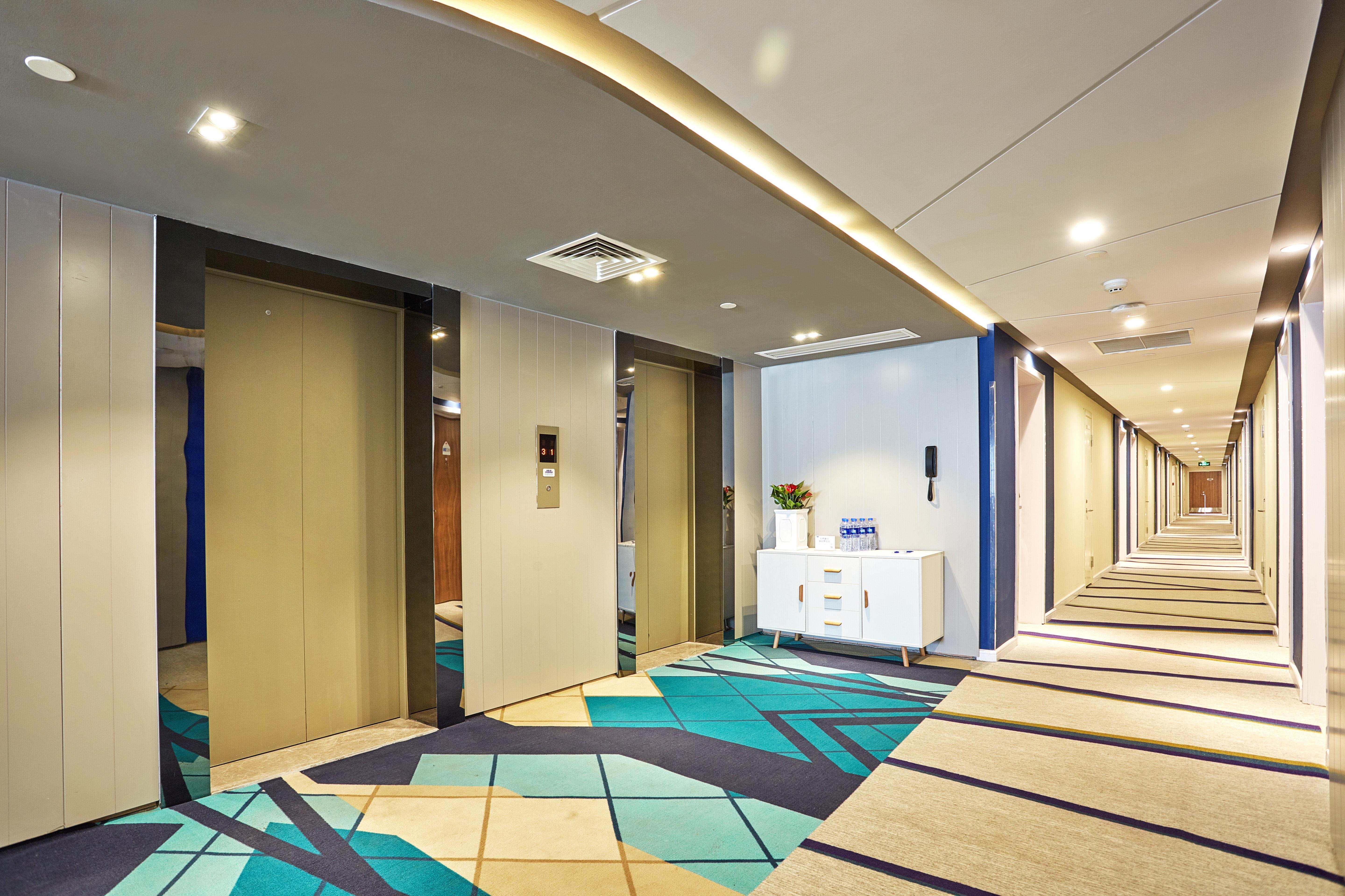 Holiday Inn Express Nanjing Xuanwu Lake By Ihg Экстерьер фото