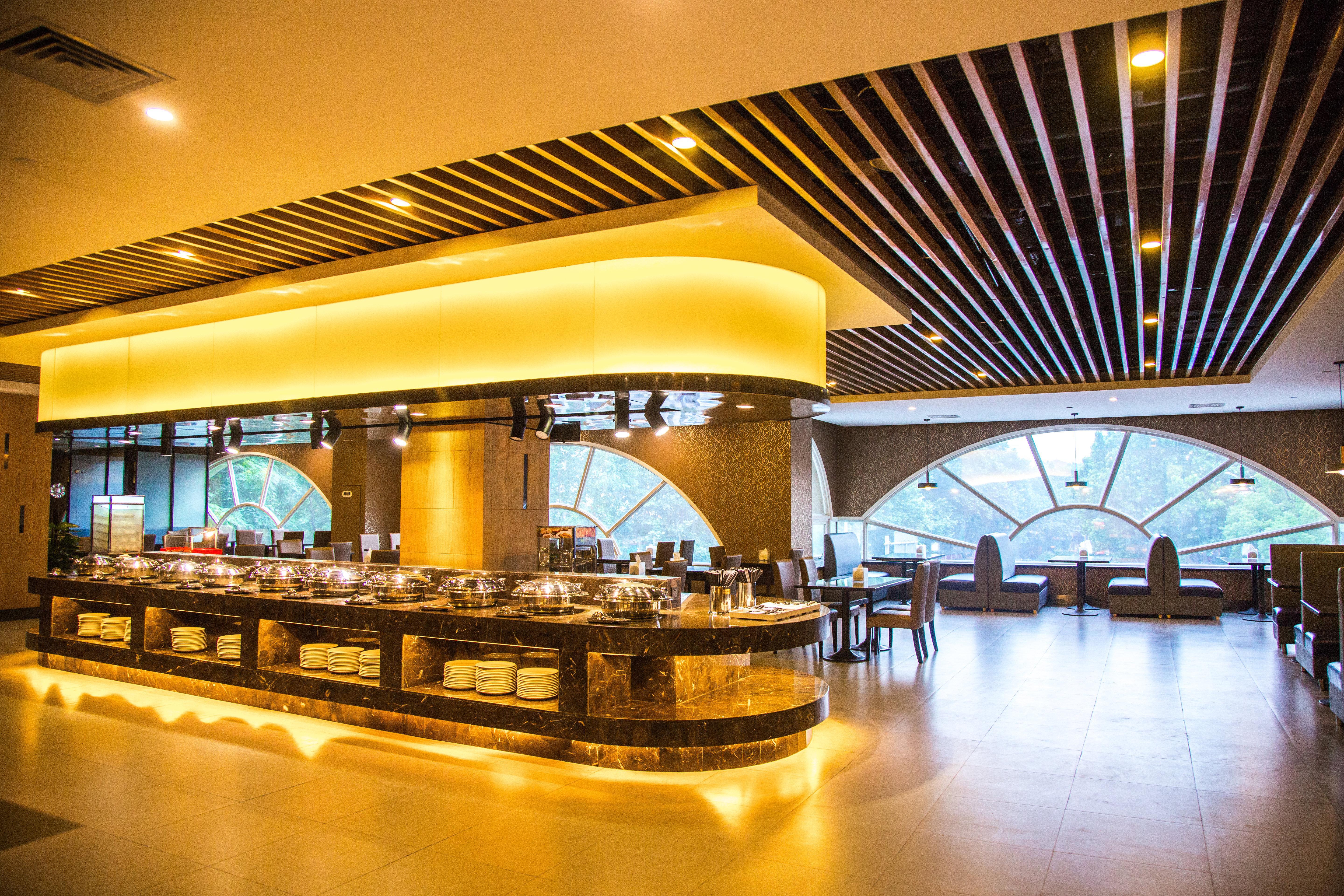 Holiday Inn Express Nanjing Xuanwu Lake By Ihg Экстерьер фото